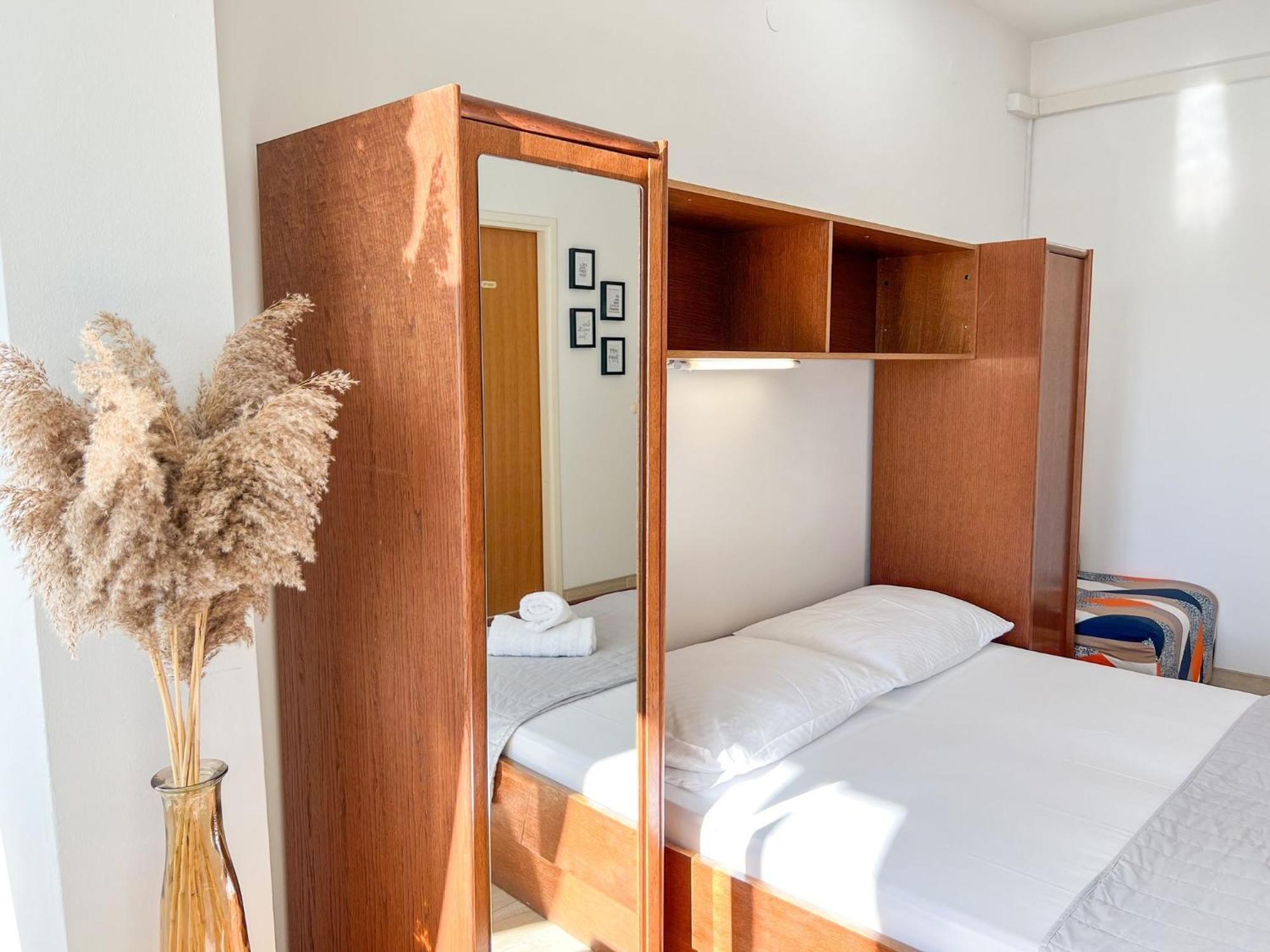 Apartment Holiday Makarska Ngoại thất bức ảnh
